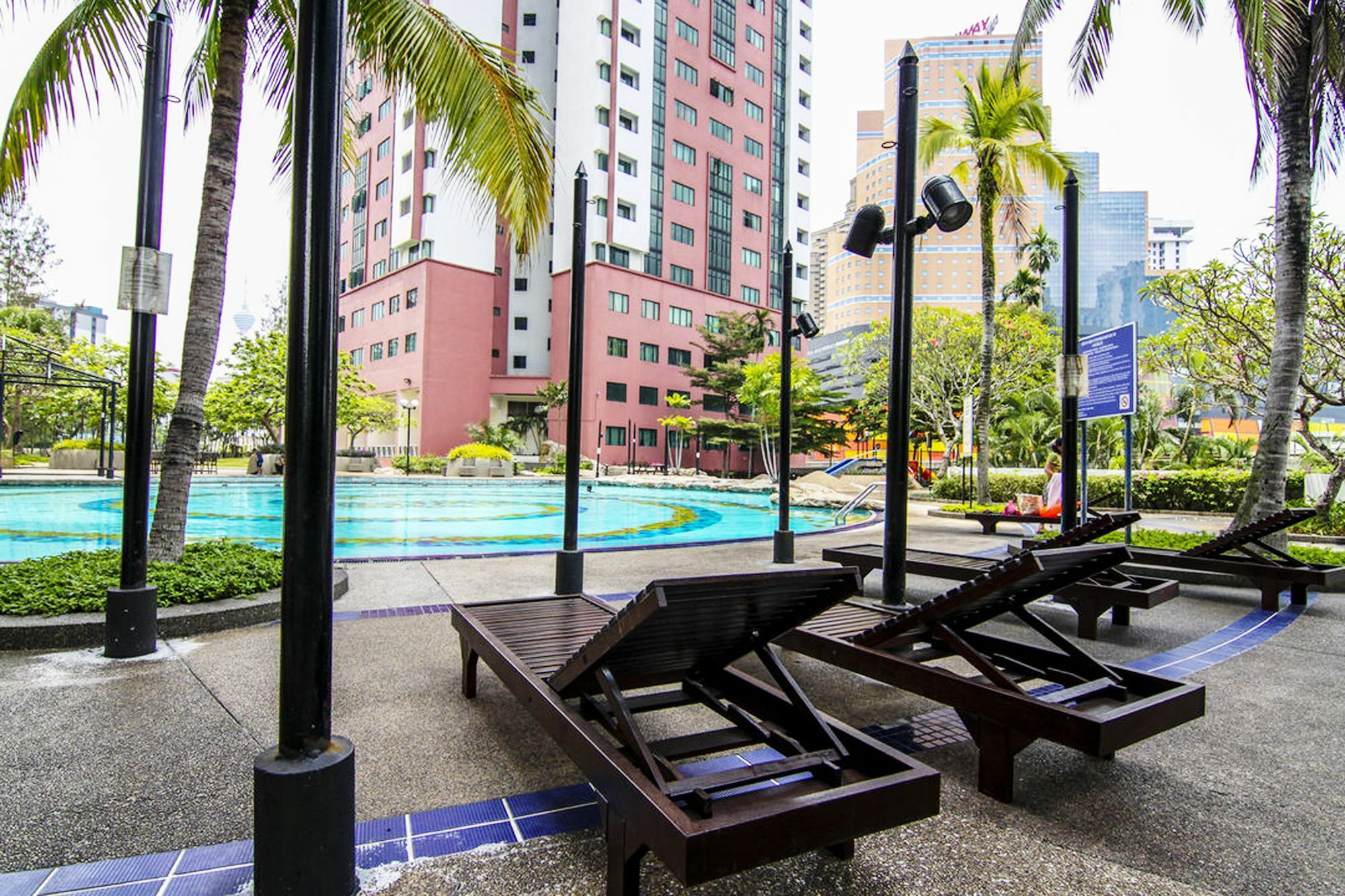 Pwtc Bistari Service Apartment Kuala Lumpur Exterior photo